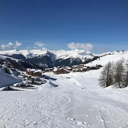 T2 Plagne Villages Skis Au Pied 32m2 Tres Bien Equipe * لا بلاني